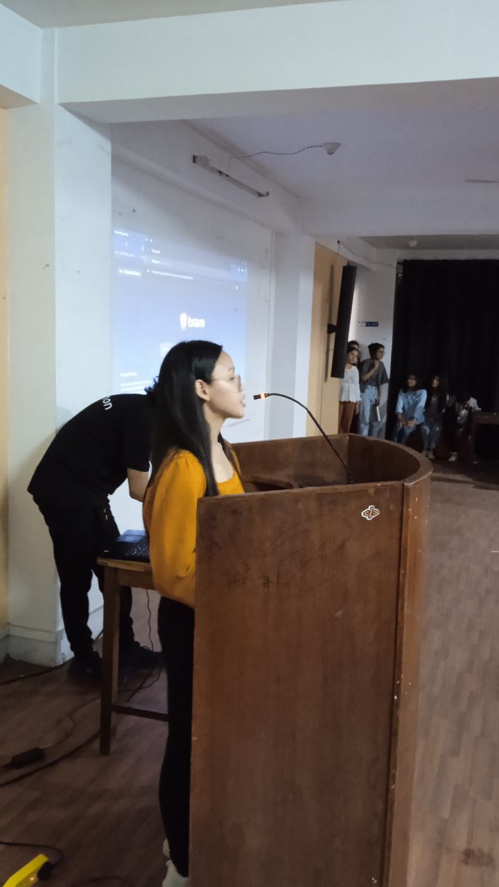 Interactive session with senior developers and students